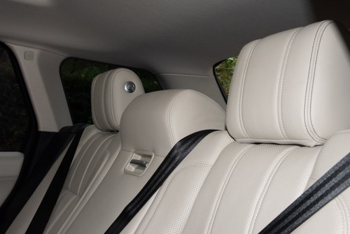 2018 Land Rover Range Rover Vogue SE à venda (imagem 74 de 206)