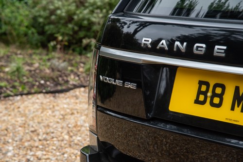 2018 Land Rover Range Rover Vogue SE à venda (imagem 131 de 206)