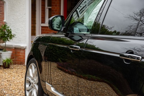 2018 Land Rover Range Rover Vogue SE à venda (imagem 142 de 206)