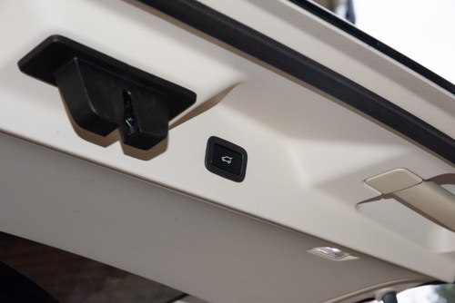 2018 Land Rover Range Rover Vogue SE à venda (imagem 173 de 206)