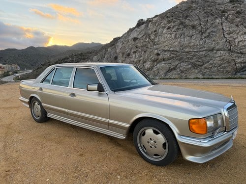 1985 Mercedes-Benz 500SEL (W126) AMG Tribute à vendre (picture 2 of 167)