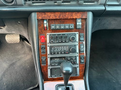 1985 Mercedes-Benz 500SEL (W126) AMG Tribute à vendre (picture 43 of 167)