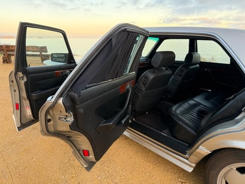 1985 Mercedes-Benz 500SEL (W126) AMG Tribute à vendre (picture 54 of 167)