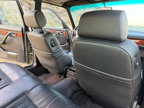 1985 Mercedes-Benz 500SEL (W126) AMG Tribute à vendre (picture 69 of 167)