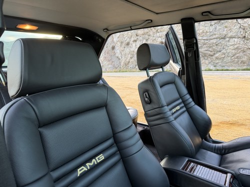 1985 Mercedes-Benz 500SEL (W126) AMG Tribute à vendre (picture 76 of 167)