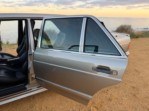 1985 Mercedes-Benz 500SEL (W126) AMG Tribute à vendre (picture 131 of 167)