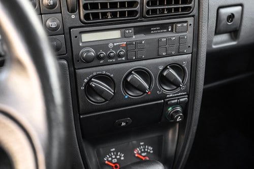 1994 Volkswagen Corrado VR6 In vendita (immagine 27 di 242)