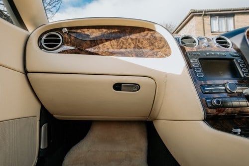 2008 Bentley Continental GTC Te koop (foto 38 van 168)