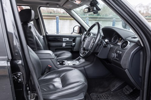 2016 Land Rover Discovery Landmark Edition SD V6 Auto En venta (imagen 37 de 137)