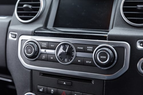 2016 Land Rover Discovery Landmark Edition SD V6 Auto En venta (imagen 48 de 137)