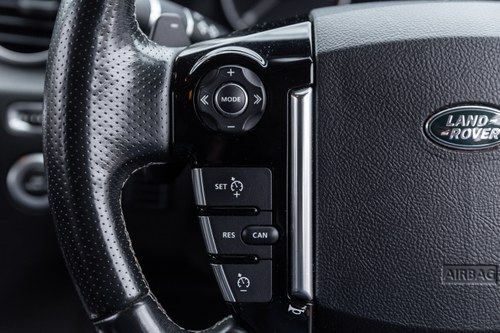 2016 Land Rover Discovery Landmark Edition SD V6 Auto En venta (imagen 52 de 137)