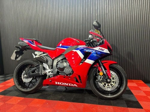 2024 HONDA CBR600RR FINANCE SPECIALISTS APPLY NOW En Venta