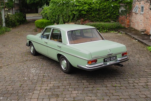 1972 Mercedes-Benz W108 280SE Manual For Sale (picture 16 of 122)