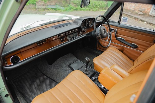 1972 Mercedes-Benz W108 280SE Manual For Sale (picture 27 of 122)