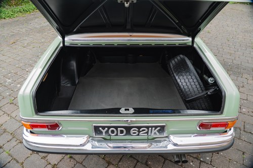 1972 Mercedes-Benz W108 280SE Manual For Sale (picture 50 of 122)