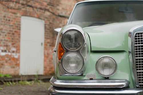 1972 Mercedes-Benz W108 280SE Manual For Sale (picture 59 of 122)