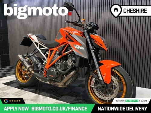 2015 KTM 1290 Super Duke R FINANCE SPECIALISTS APPLY NOW À venda