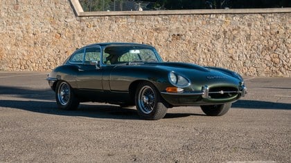 Jaguar E-Type FHC
