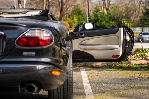 2005 Jaguar X100 XK8 4.2S Convertible In vendita (immagine 69 di 131)