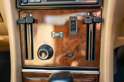 1988 Mercedes-Benz R107 300SL For Sale (picture 109 of 295)