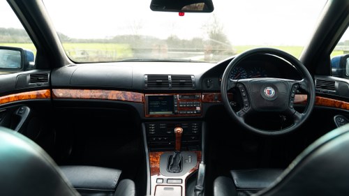 Image 4 pour 2000 Alpina B10