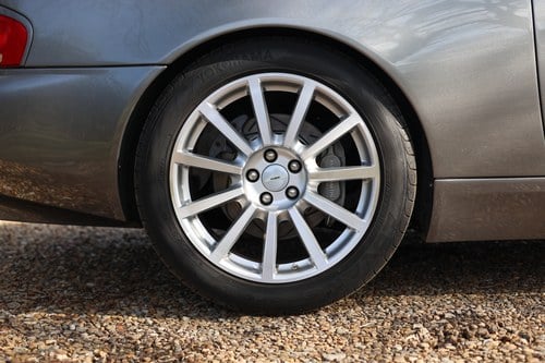 2004 Aston Martin Vanquish S à vendre (picture 17 of 296)