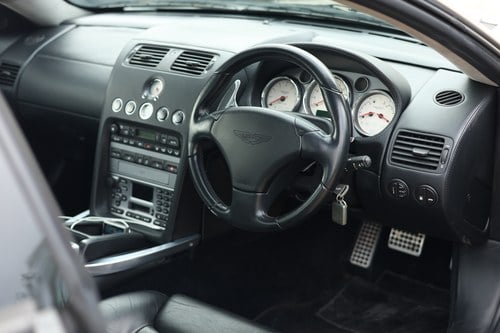 2004 Aston Martin Vanquish S à vendre (picture 25 of 296)