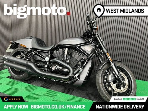 2015 HARLEY-DAVIDSON V-ROD FINANCE SPECIALISTS APPLY NOW À venda