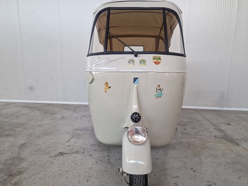 1957 Piaggio Ape Calessino à venda (imagem 13 de 74)