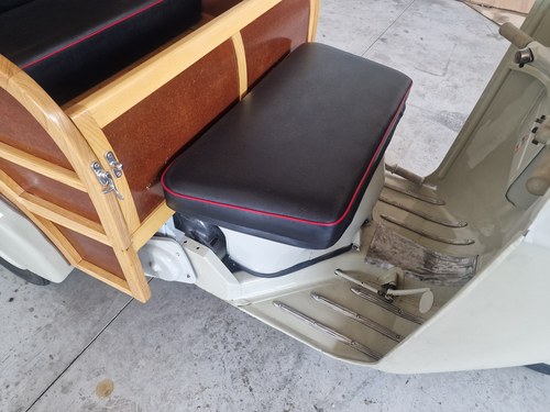 1957 Piaggio Ape Calessino à venda (imagem 32 de 74)