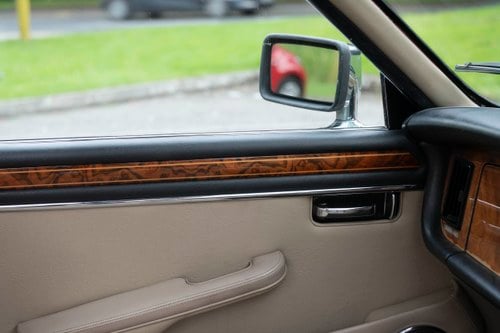 1986 Daimler Double Six à vendre (picture 42 of 113)