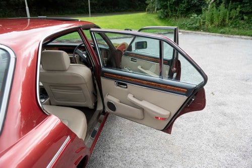 1986 Daimler Double Six à vendre (picture 55 of 113)