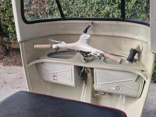 1957 Piaggio Ape Calessino à venda (imagem 26 de 74)