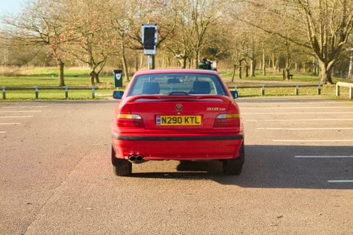1995 BMW 318is (E36) En venta (imagen 17 de 145)