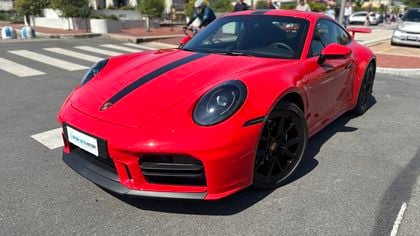 Porsche 911 Carrera