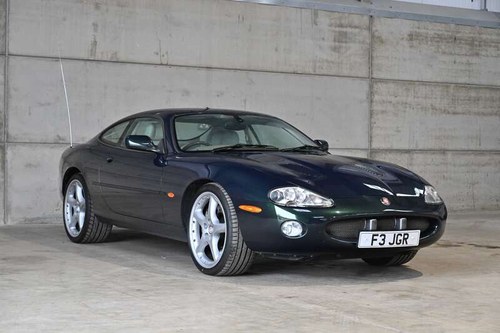 2001 JAGUAR XKR Vente aux enchères