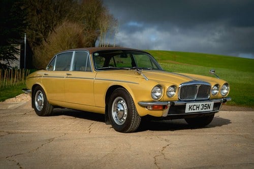 1974 DAIMLER SOVEREIGN 4.2-LITRE SERIES 2 For Sale by Auction