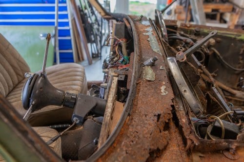 1963 Alvis TD21 Series II with 1962 Project Donor Car For Sale (picture 186 of 460)