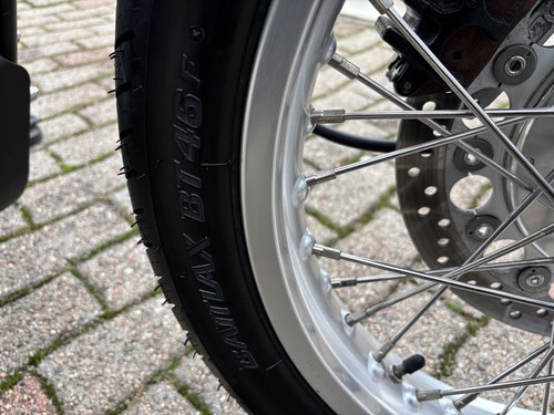 2005 Triumph Thruxton till salu (bild 29 av 43)