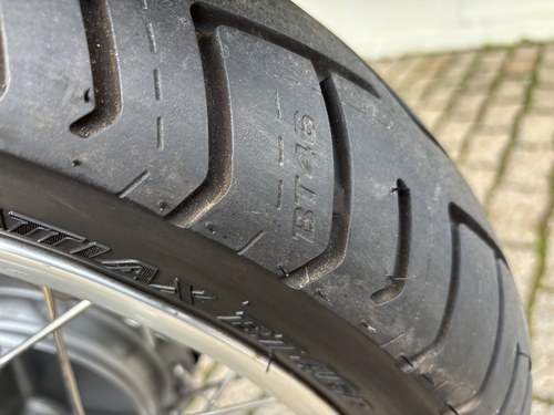 2005 Triumph Thruxton till salu (bild 32 av 43)