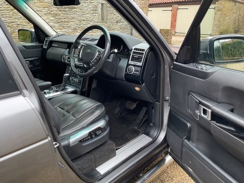 2009 Land Rover Range Rover Vogue 3.6 T/D SE till salu (bild 6 av 90)