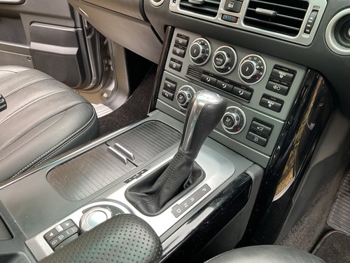 2009 Land Rover Range Rover Vogue 3.6 T/D SE till salu (bild 22 av 90)