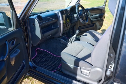 2013 Suzuki Jimny In vendita (immagine 28 di 168)