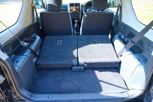 2013 Suzuki Jimny In vendita (immagine 72 di 168)