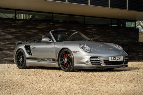 2011 Porsche 911 Gen 2 Turbo 3.8 PDK Sport Chrono Cabriolet till salu (bild 3 av 138)