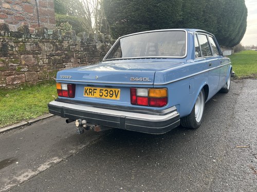 1980 Volvo 244 DL till salu (bild 5 av 104)