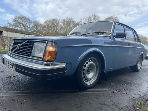 1980 Volvo 244 DL till salu (bild 21 av 104)