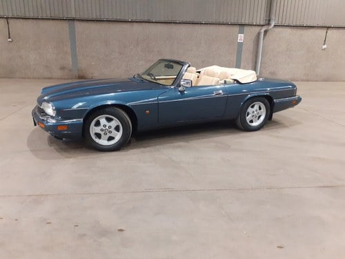 1994 Jaguar XJ-S 6 Ltr Convertible TWR Te koop (foto 5 van 207)