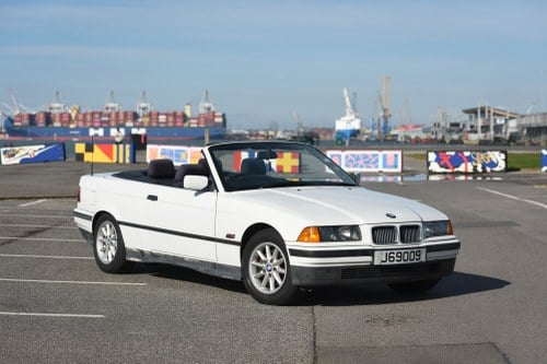 1997 BMW E36 318i Convertible Automatic For Sale (picture 1 of 155)