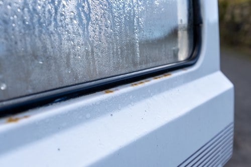 1990 Volkswagen T25 High-Top Autohaus Komet Camper In vendita (immagine 106 di 139)